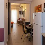 Studio Nikiti Beach