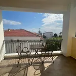 Studio Nikiti Beach Szálloda *
