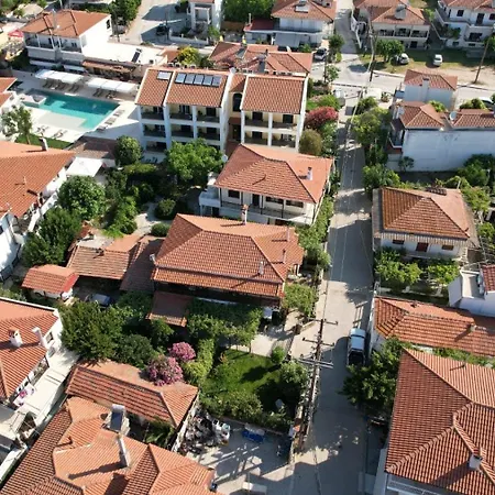 מלון Studio Nikiti Beach *