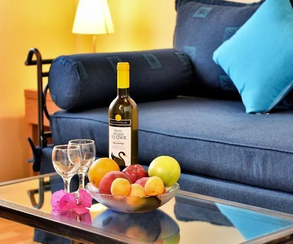 Studio Nikiti Beach Hotel *