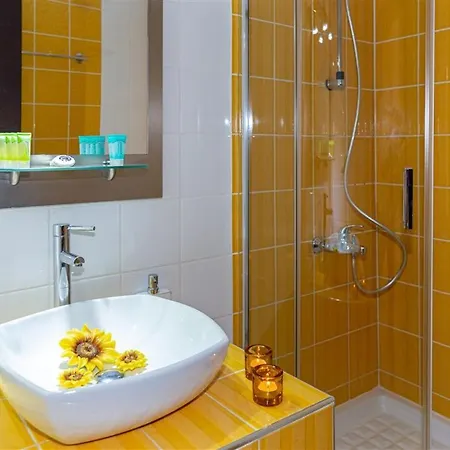 Studio Nikiti Beach *