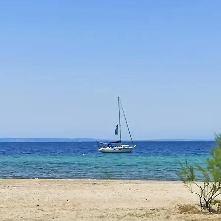 Studio Nikiti Beach Hotel