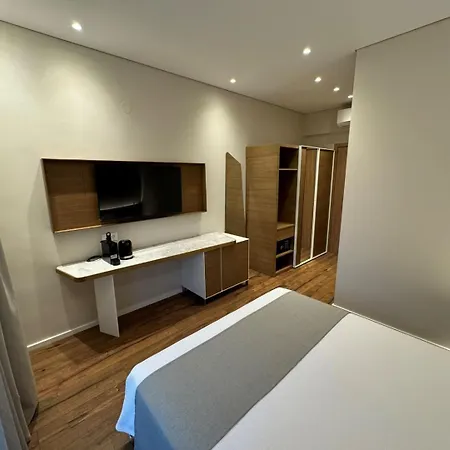 Studio Nikiti Beach Hotel *