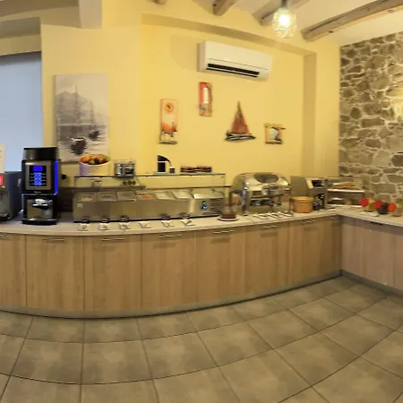 Studio Nikiti Beach نيكيتي