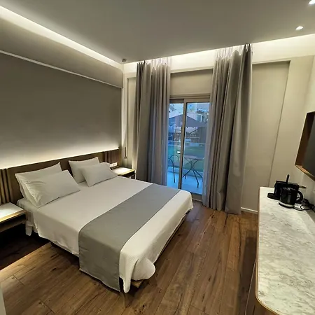 فندق Studio Nikiti Beach
